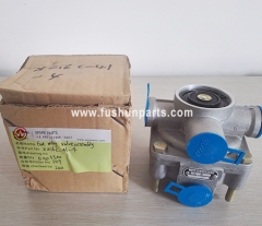 Hand /Foot Relay Valve Assembly For XCMG Mobile Crane