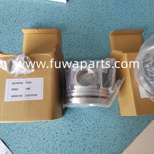 YEM J08E Engine Parts Piston 225202006