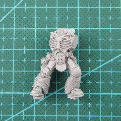 BITS:Space Marine Chaplain Ivanus Enkomi Legs & Torso