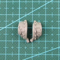 BITS:CATAPHRACTII TERMINATOR SHOULDER PADS - IRON HANDS