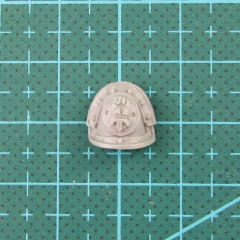 BITS:IMPERIAL FISTS LEGION MKIII SHOULDER PADS