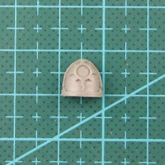 BITS:THOUSAND SONS ACHEAN PATTERN SHOULDER PADS A Legion symbol