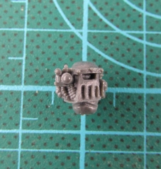 BITS:IRON HANDS LEGION MKIII SQUAD Head C