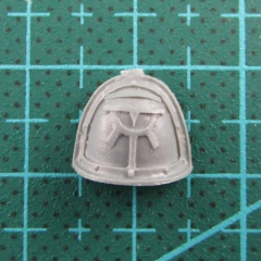 BITS:SONS OF HORUS REAVER ATTACK SQUAD RIGHT SHOULDER PAD