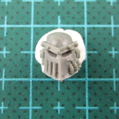 BITS:IRON HANDS LEGION HEAD C