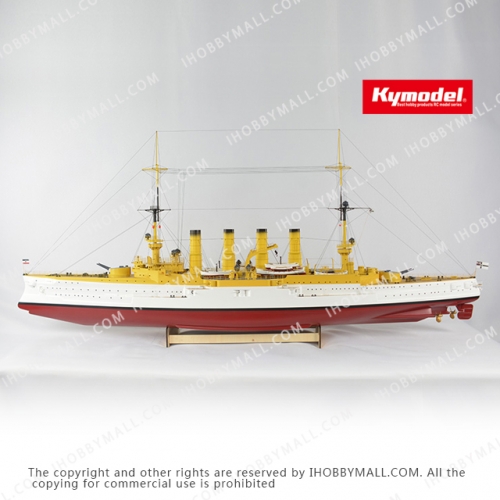 1:100 Scharnhors German Cruiser