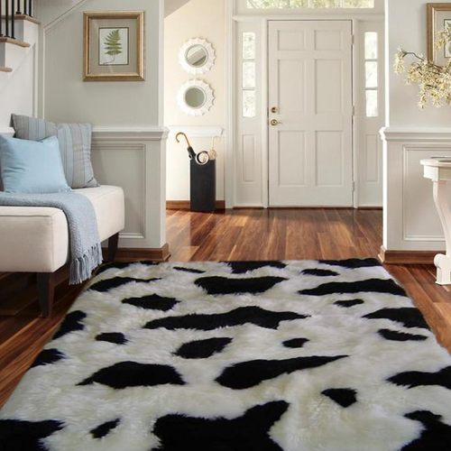 Shorn sheepskin rug