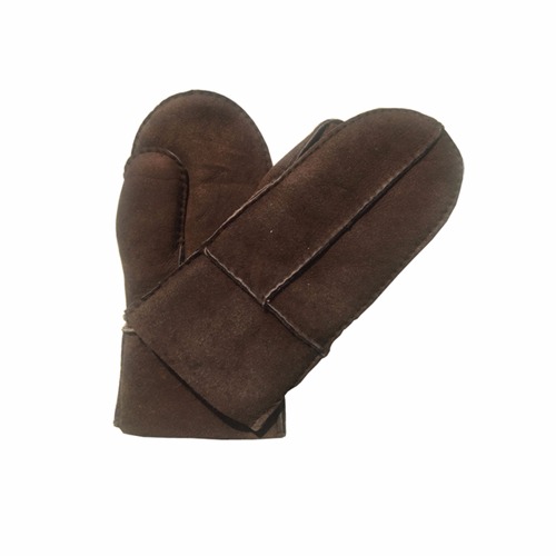 Sheepskin gloves