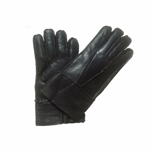 Sheepskin gloves