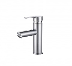 Bathroom Water Tap Basin Faucet in Chrome
