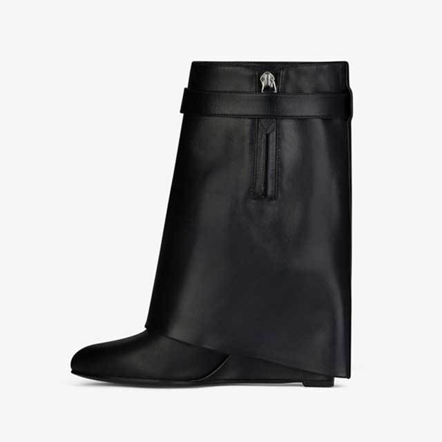 Shark Look Leather Ankle Boots