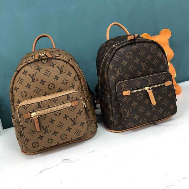 Fashion Letter Print Leather Backpack