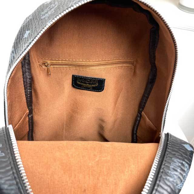 Leather Fashion Zipper Unisex Backpack