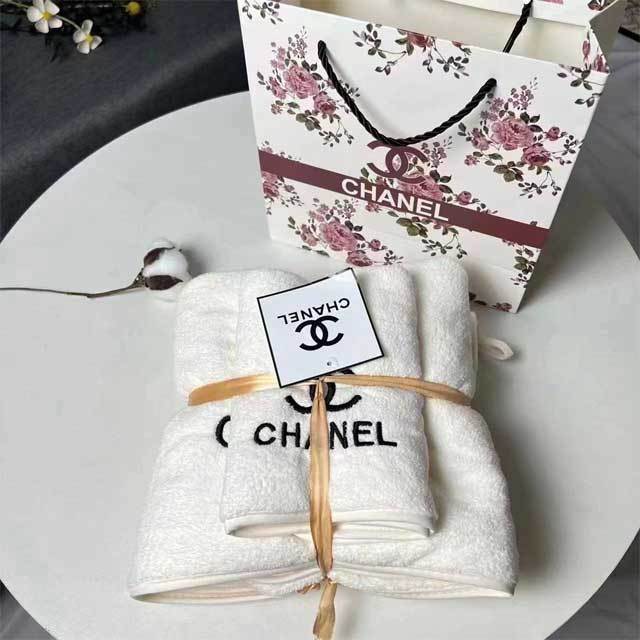 Fashion Coral Fleece Towel Set