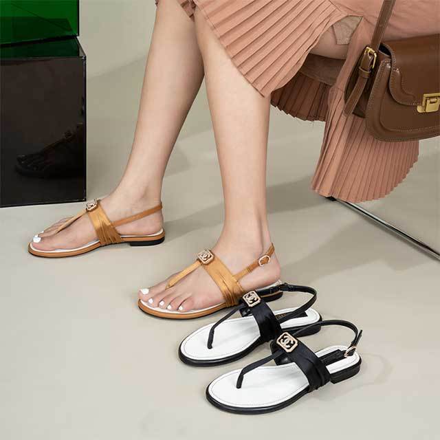 Rhinestoned Designed Flip Flops Sandals
