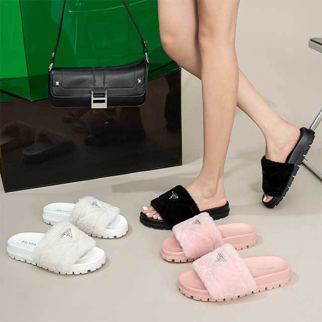 Luxury Fashion Furry Slippers Flat Shoes