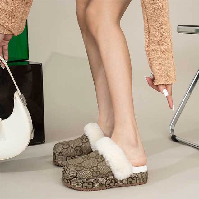 Homewear Luxury Fashion Warm Winter Furry Slippers