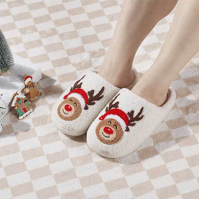Christmas Deer Pattern Homewear Fuzzy Slippers