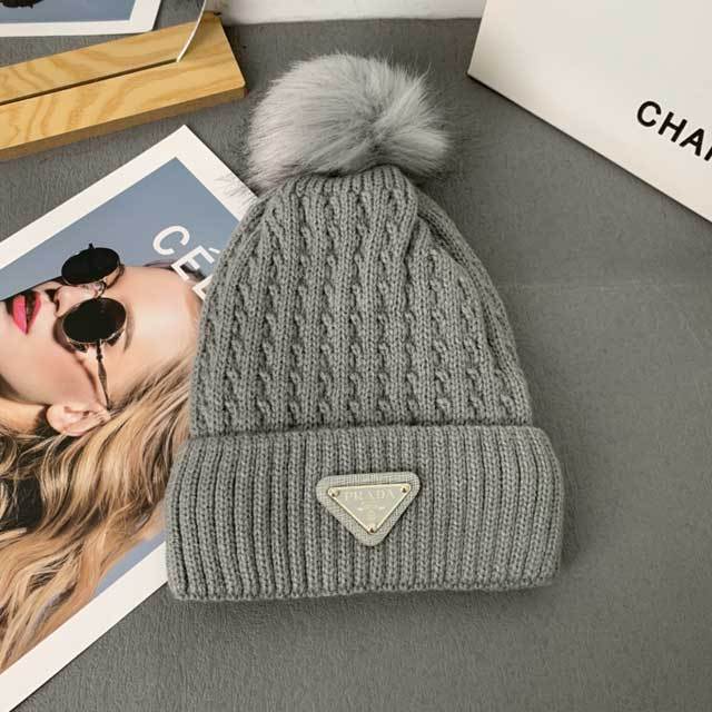 Fashion Logo Winter Knit Hat