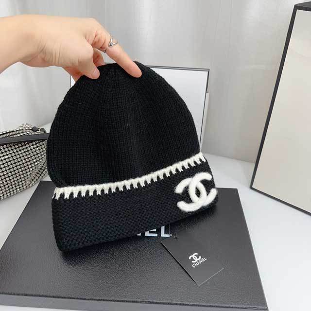 Fashion Design Wool Knitted Hat