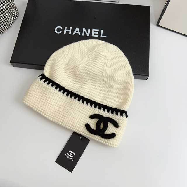 Fashion Design Wool Knitted Hat