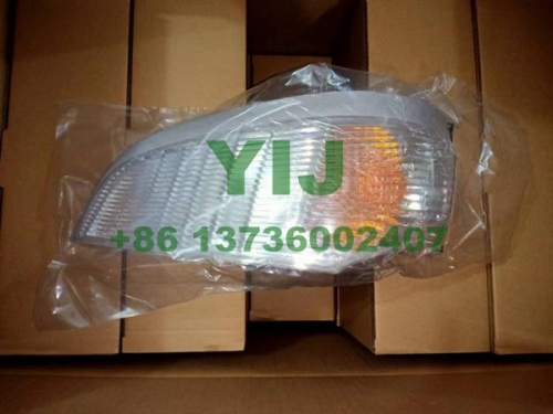 Corner Lamp for Mitsubishi Fuso Canter 2005 2006 MK427117 LH MK427118 RH YIJ Automotive Parts YMISUBI Truck Parts