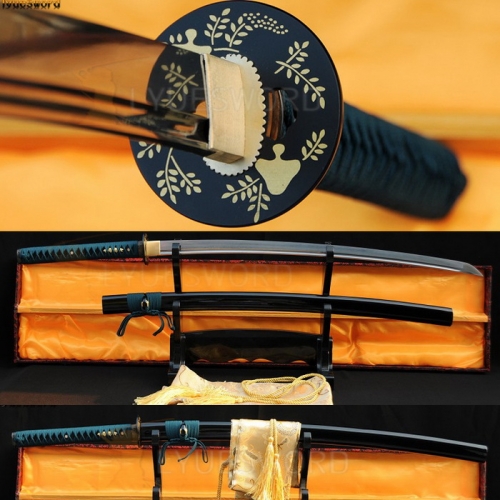 Full Tang Japanese Katana Folded Steel Samurai Sword Sharp Blade Can Cut Tree