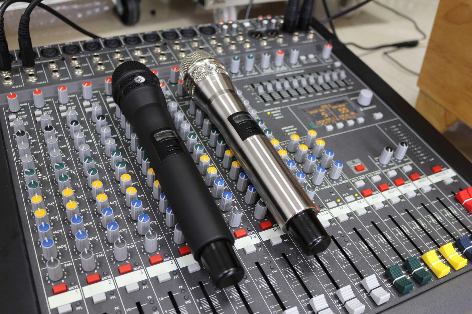 ¿Cómo elegir un micrófono que se adapte a ti?