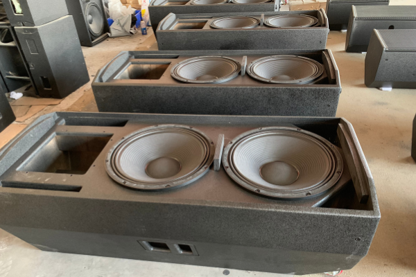 Exploring the factory of Sinbosen dual 8-inch line array speakers