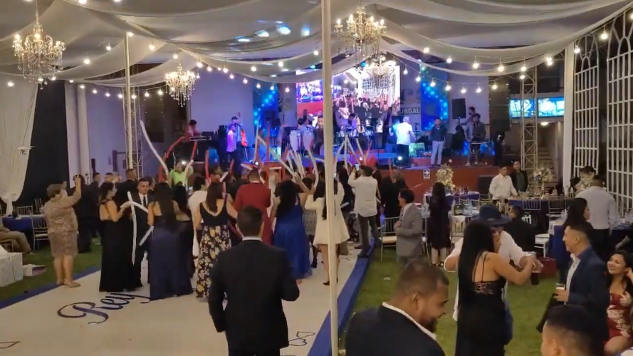 FP10000Q, FP14000 Audio Amplifier with PA2 Processor in Peru's Wedding