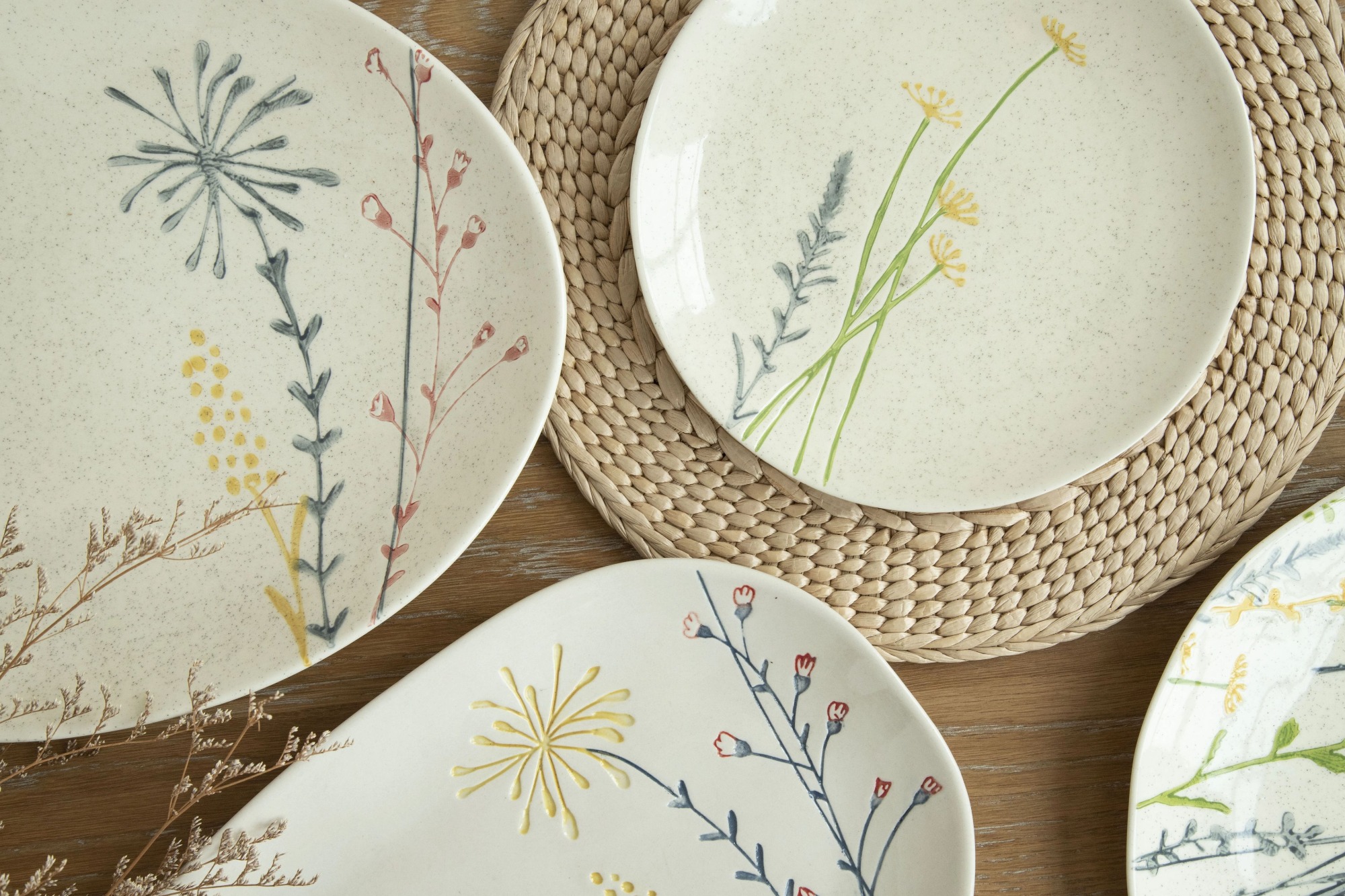 3 Types of Glazes to Show Ceramic Beauty