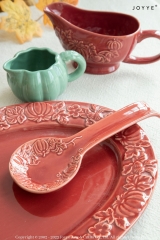 Retro Pumpkin Shaped Embossed Cookware Collection