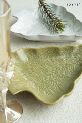 Embossed Christmas Tableware Collection