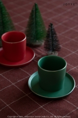 Christmas Red and Green Matte Tableware Collection