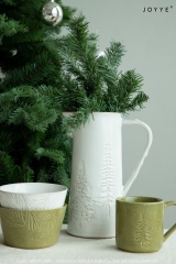 Embossed Christmas Tableware Collection