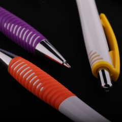 Simple slim plastic ball pen with colorful grip