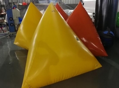 1.5m Solid Color Triangle Inflatable Buoy