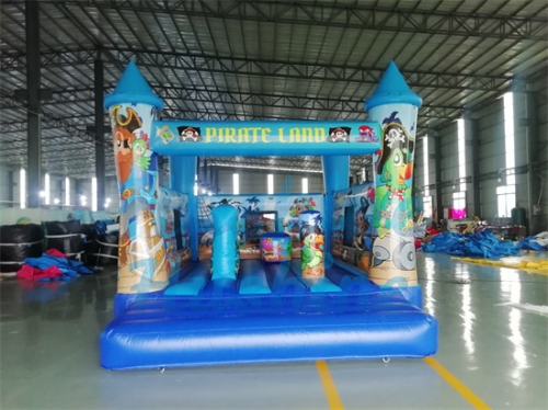 Pirate Bounce House I Hushine Inflatables