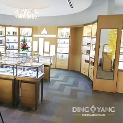 Luxurious Jewelry Shop Interior Design