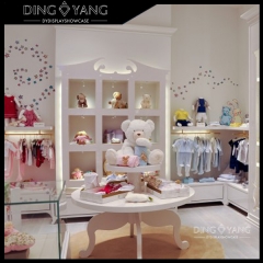 Kids Clothing Store Design