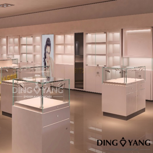 High-End Jewellery Showcase Design