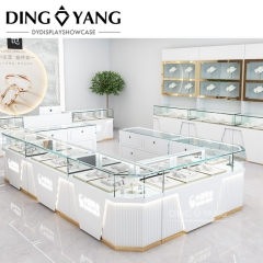Fashion White Jewelry Store Design
