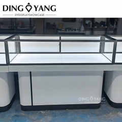 Fashion Jewelry Display Counter