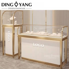 Luxurious Jewelry Showcase Display