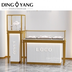 Attractive Styles Luxurious Jewelry Counter