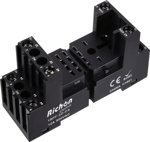 Relay socket 18FF-2Z-C4