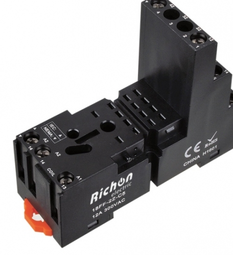 Relay socket 18FF-2Z-C5