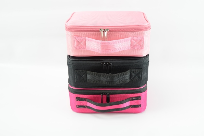 Portable travel makeup case with EVA adjustable dividers 