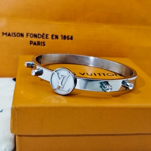 LV bracelet  BB-371S