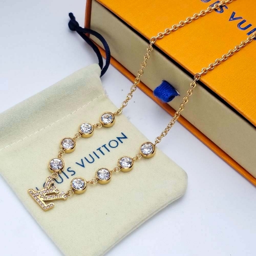 lv v Necklace